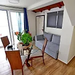 Kalamata Suites 아파트 *