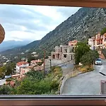 Kalamata Suites 아파트 *