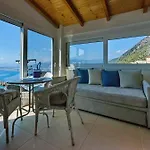 Kalamata Suites *