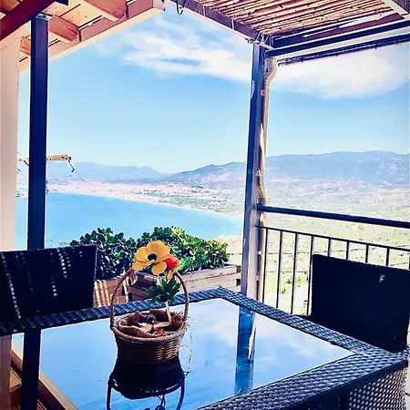 דירה Kalamata Suites