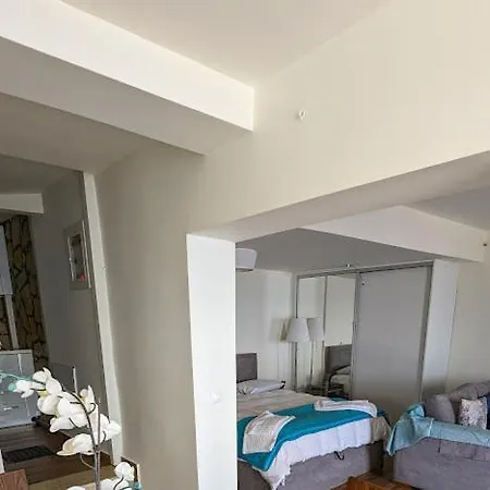 Apartment By 'elite' Kalamata