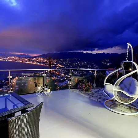 Kalamata Suites דירה