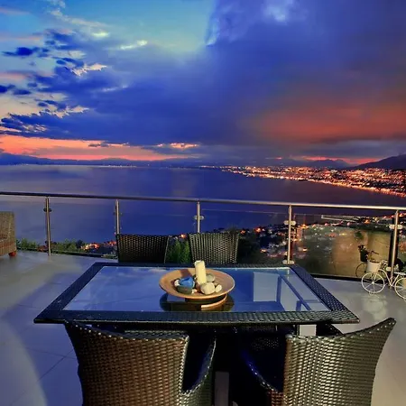 דירה Kalamata Suites קלמאטה