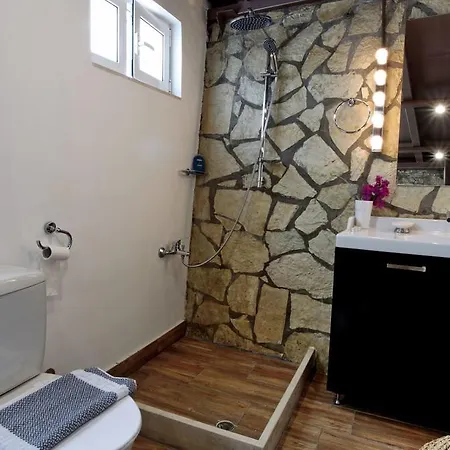 Kalamata Suites * קלמאטה