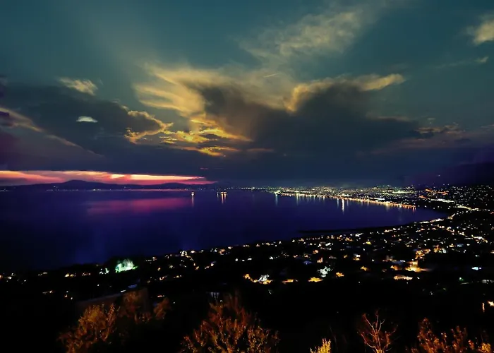 Kalamata Suites *
