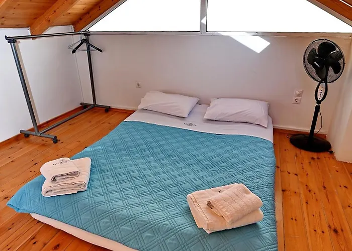 Kalamata Suites Lejlighed *