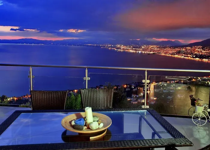 Lejlighed Kalamata Suites